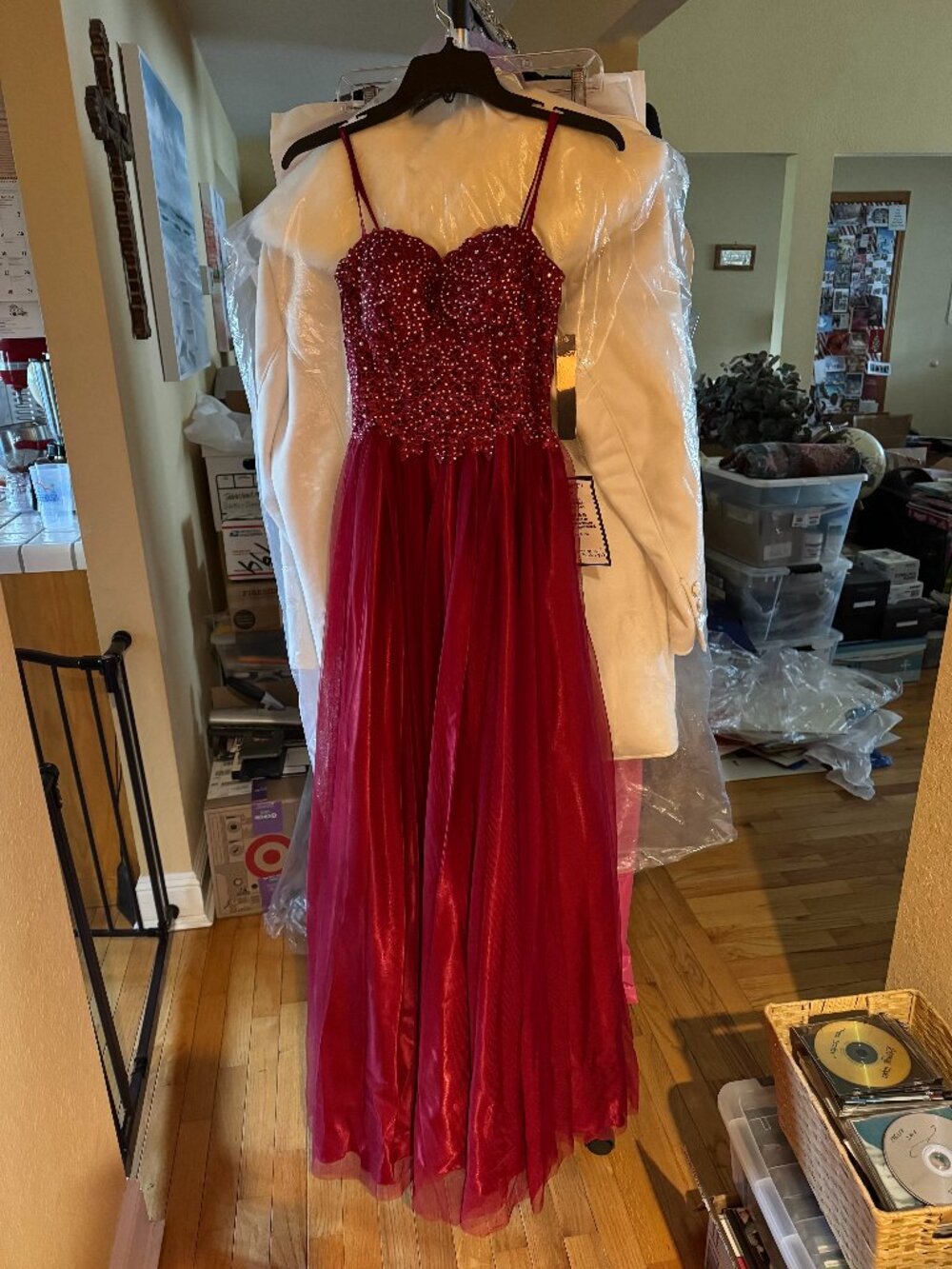 Sequin Hearts Burgundy Lace & Sequined Homecoming Halter Neck Dress Size 0